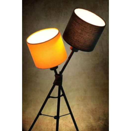 Retro stolní lampa